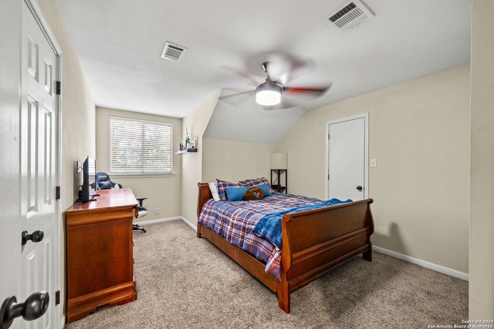 25415 Mesa Trail