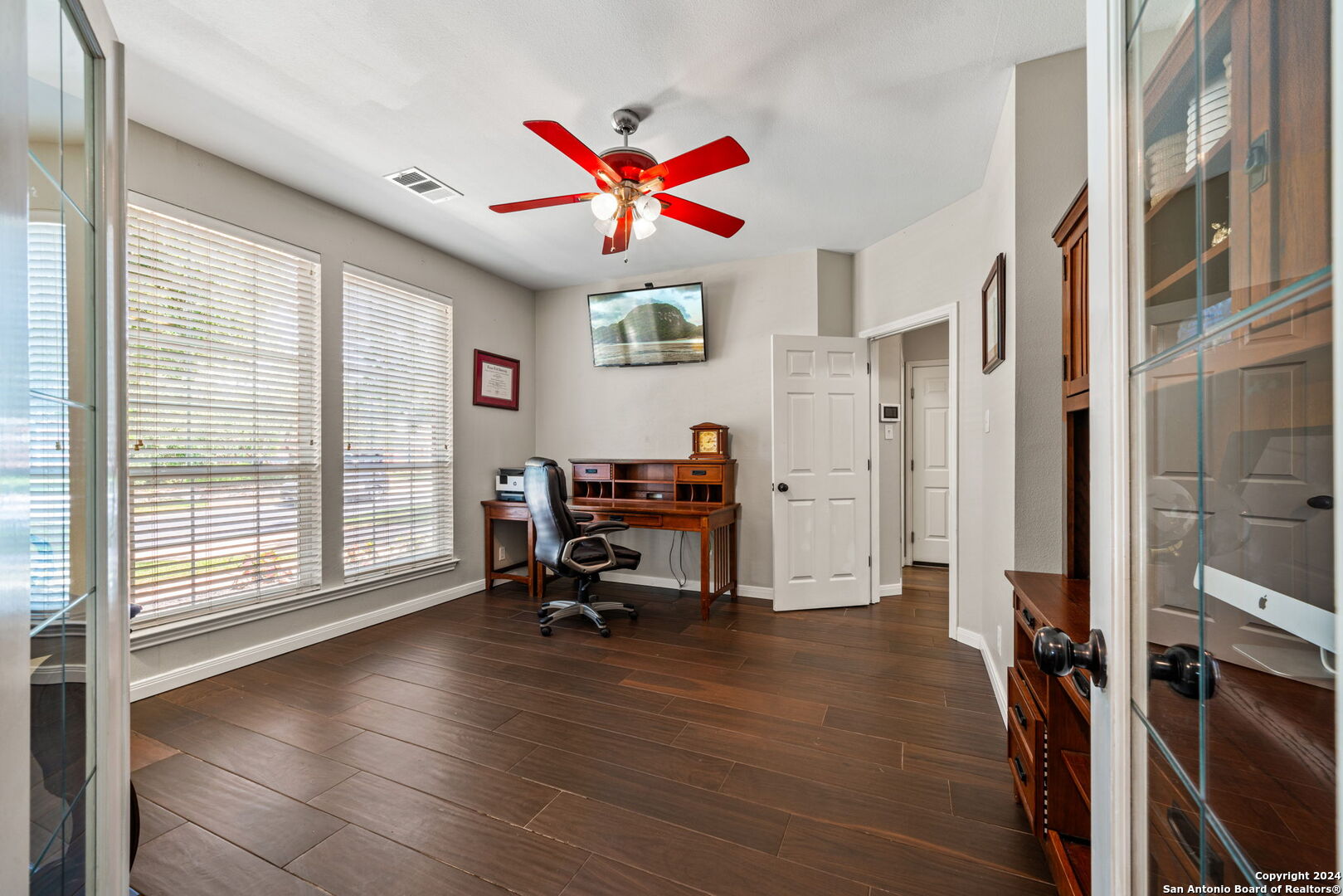 25415 Mesa Trail