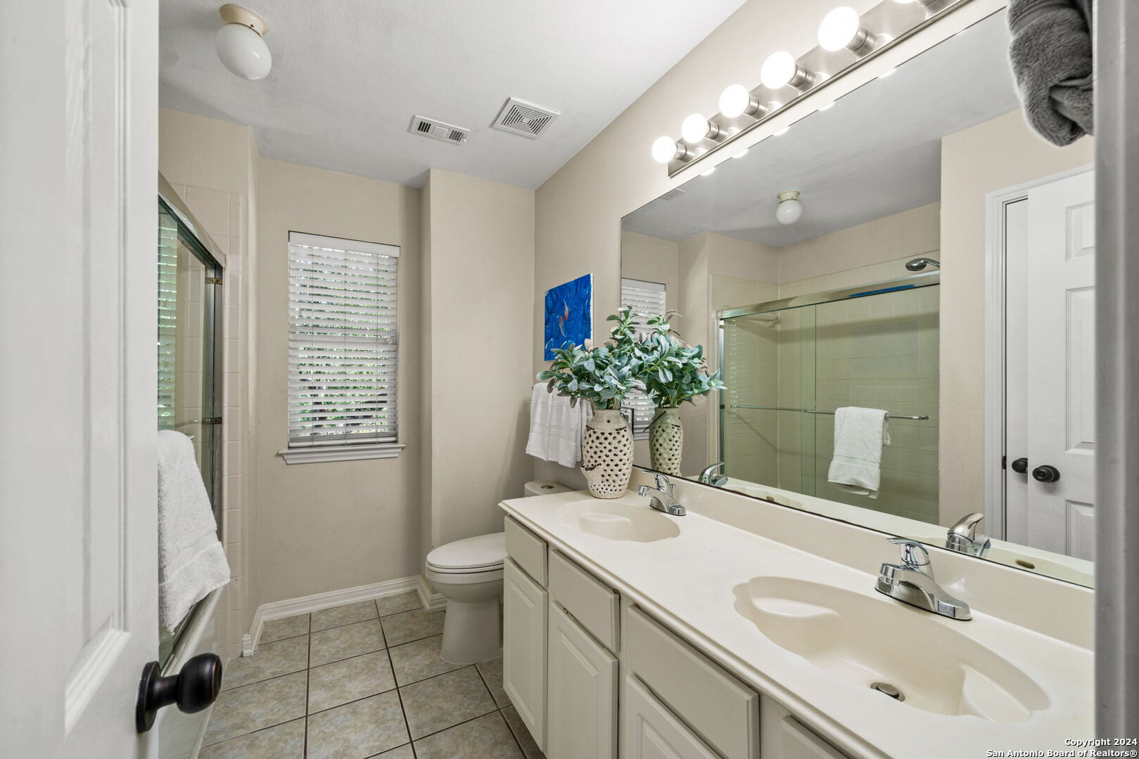 25415 Mesa Trail