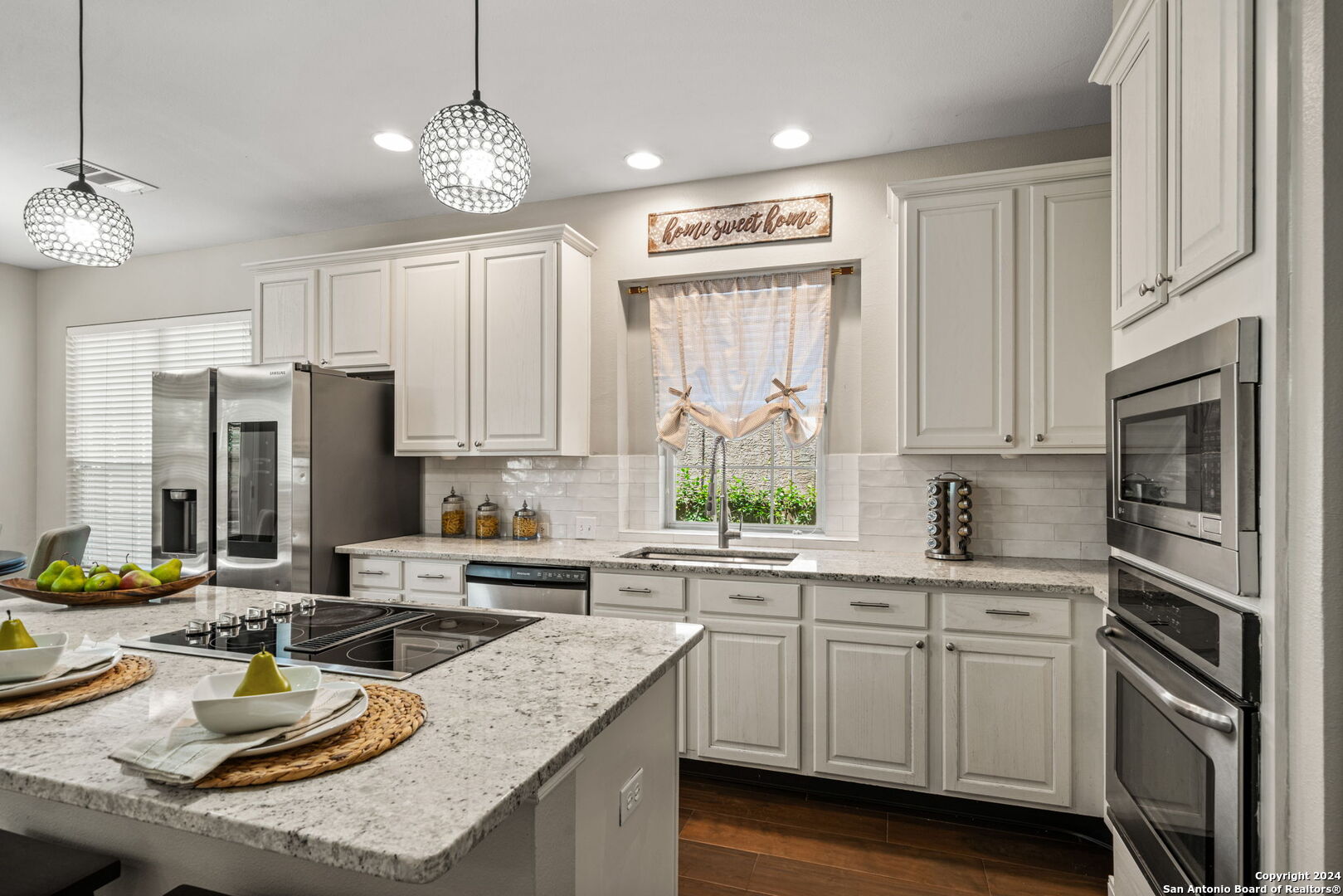 25415 Mesa Trail
