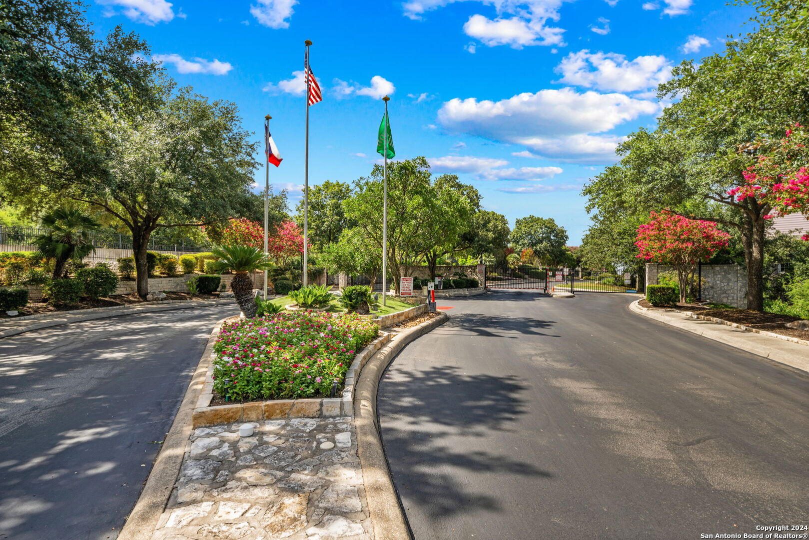 25415 Mesa Trail