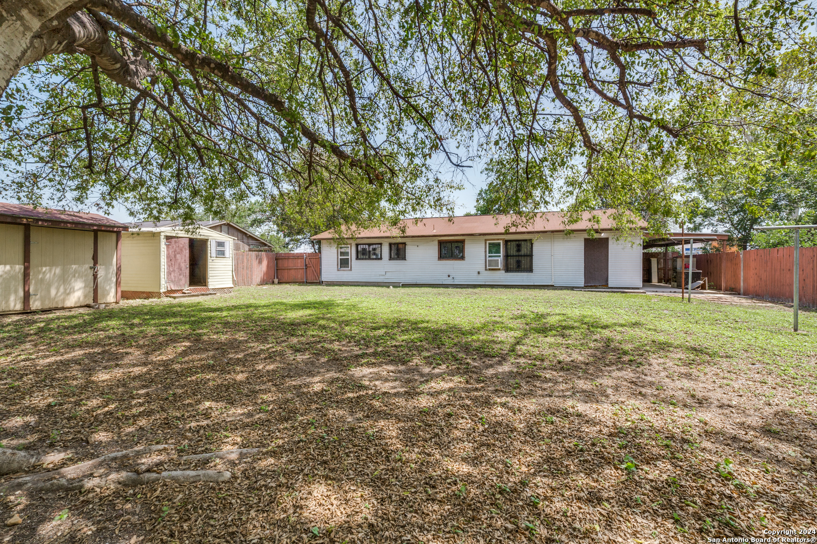 5915 MIDDLEFIELD DRIVE