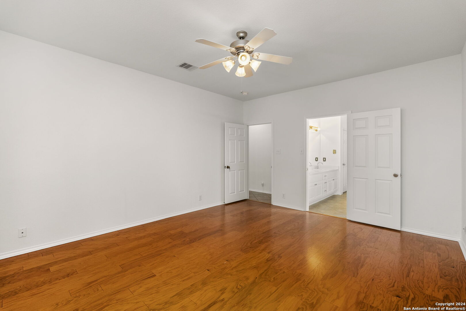 1743 Oak Sprawl