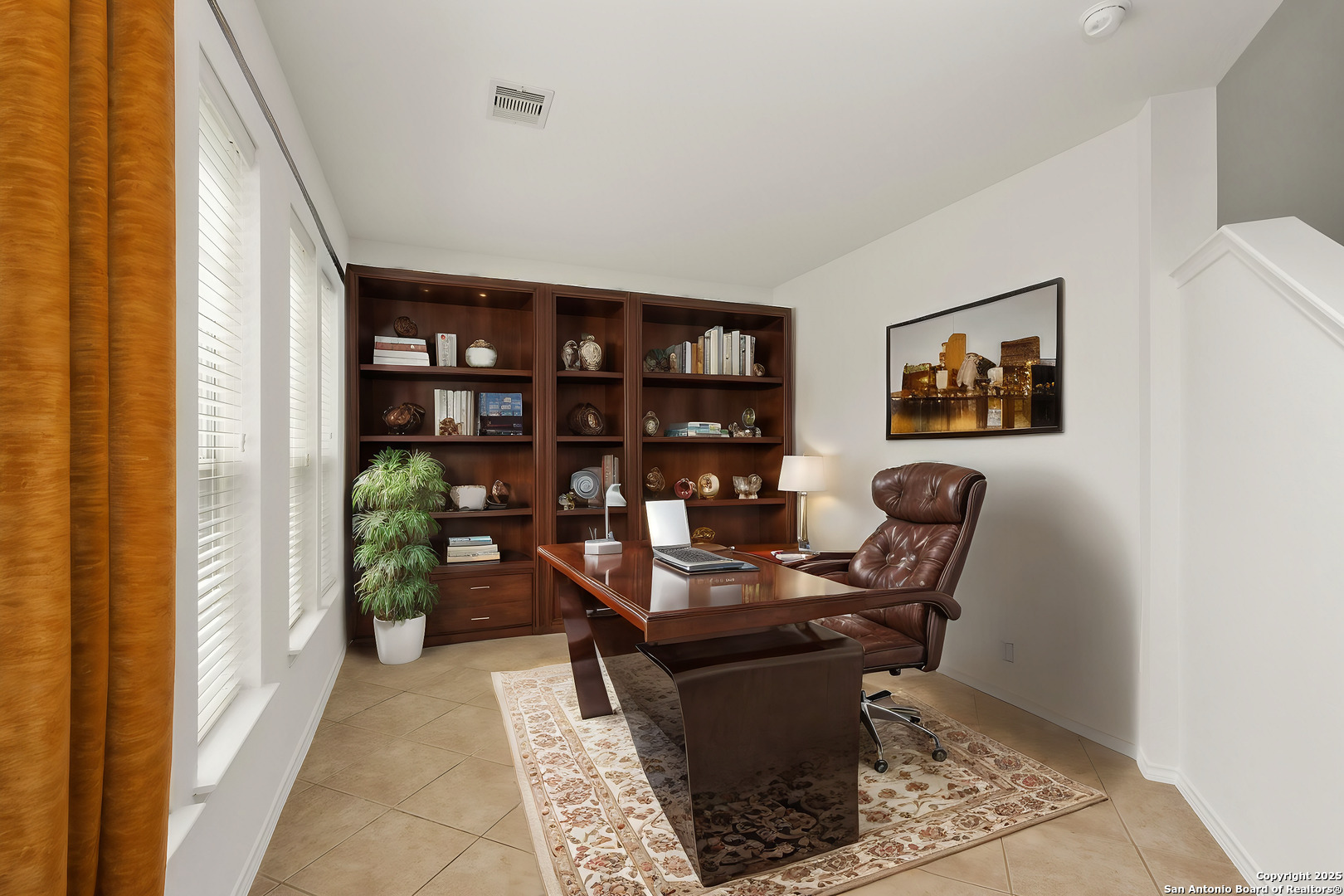 1743 Oak Sprawl