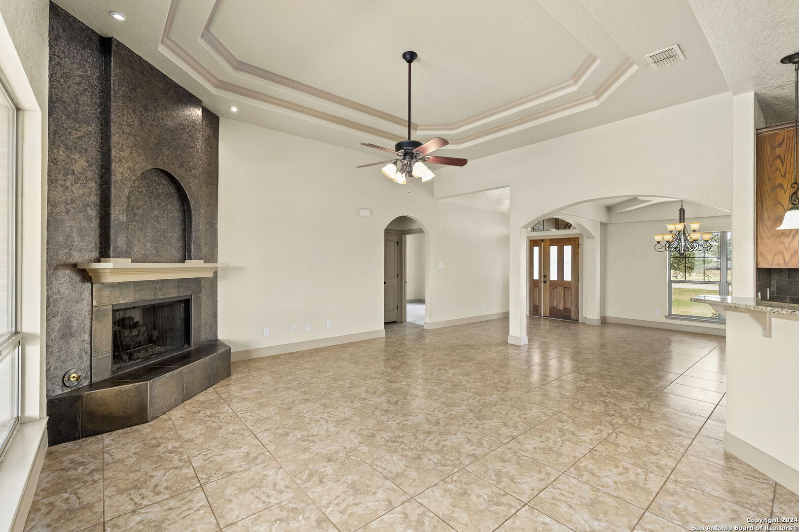 15914 Lake Shore Dr