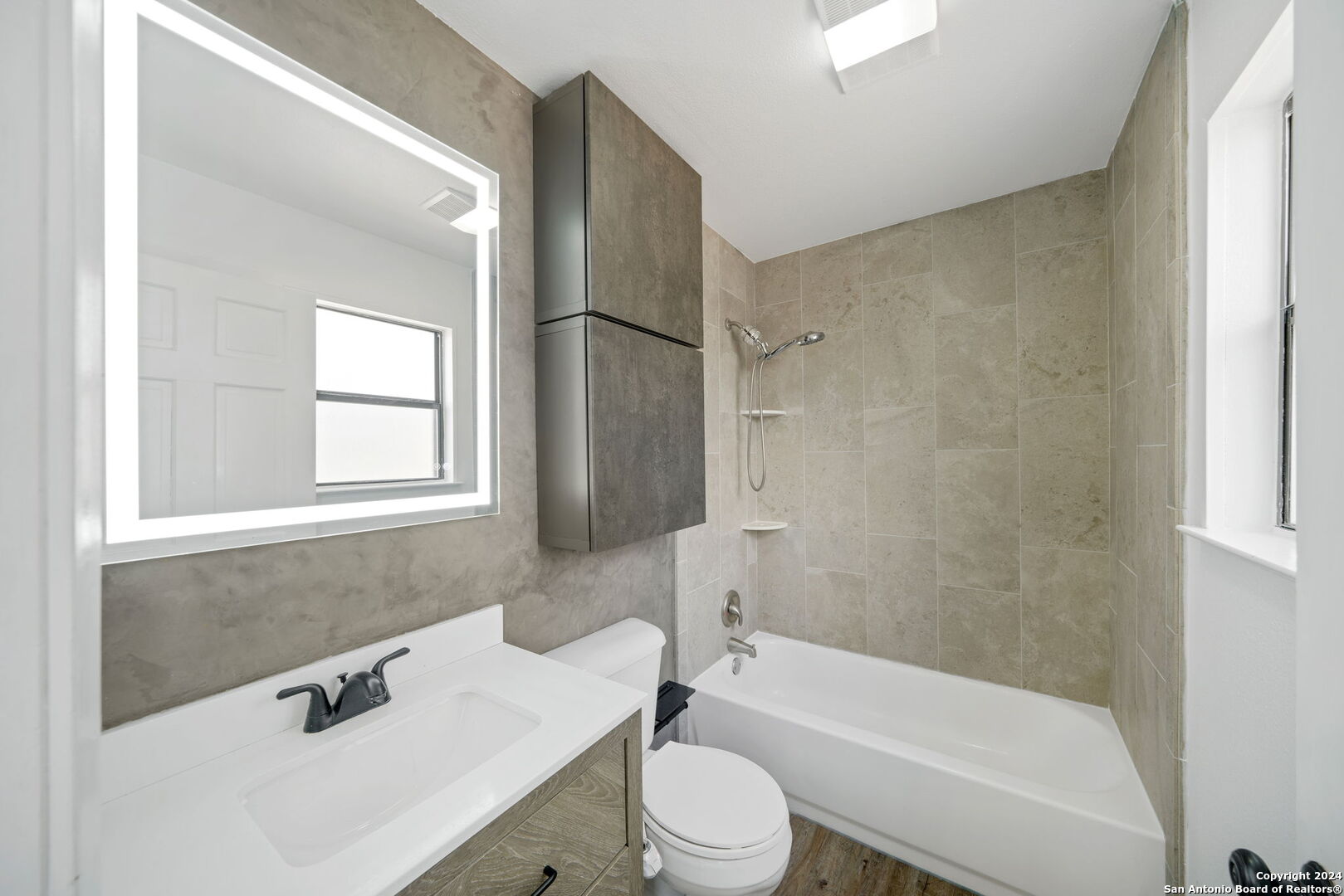 3731 Briarhill