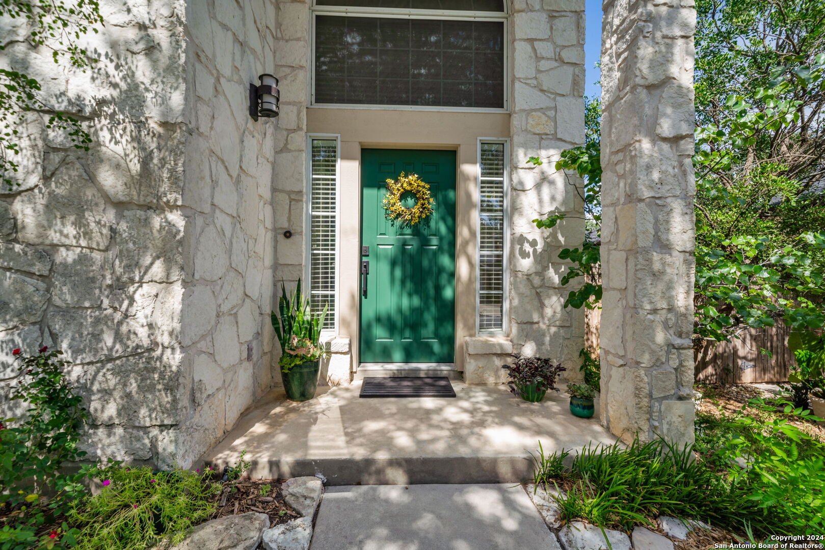 21406 ENCINO LOOKOUT