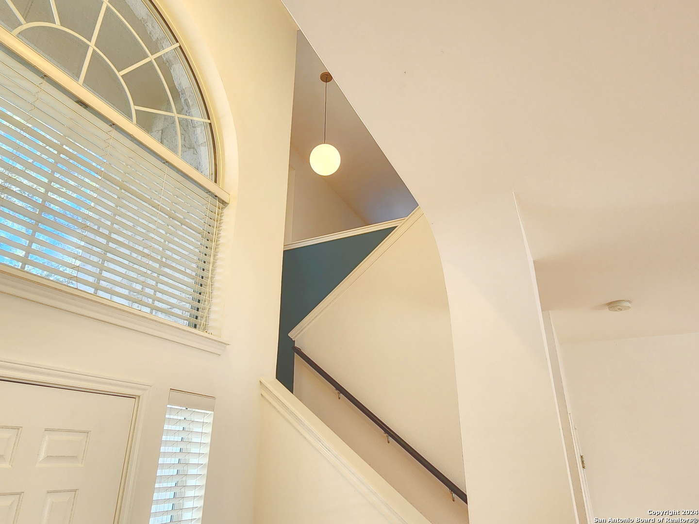 21406 ENCINO LOOKOUT