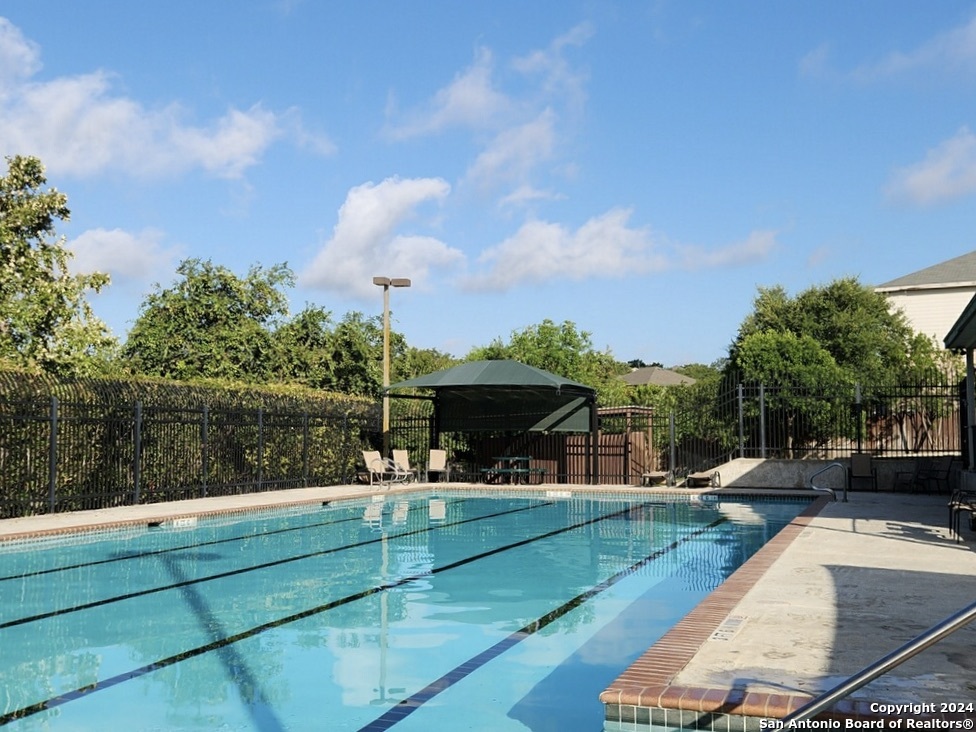 21406 ENCINO LOOKOUT