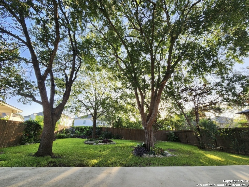21406 ENCINO LOOKOUT