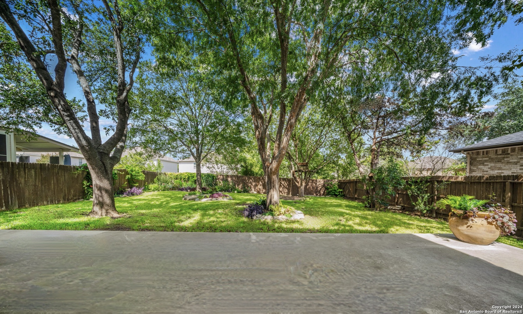 21406 ENCINO LOOKOUT