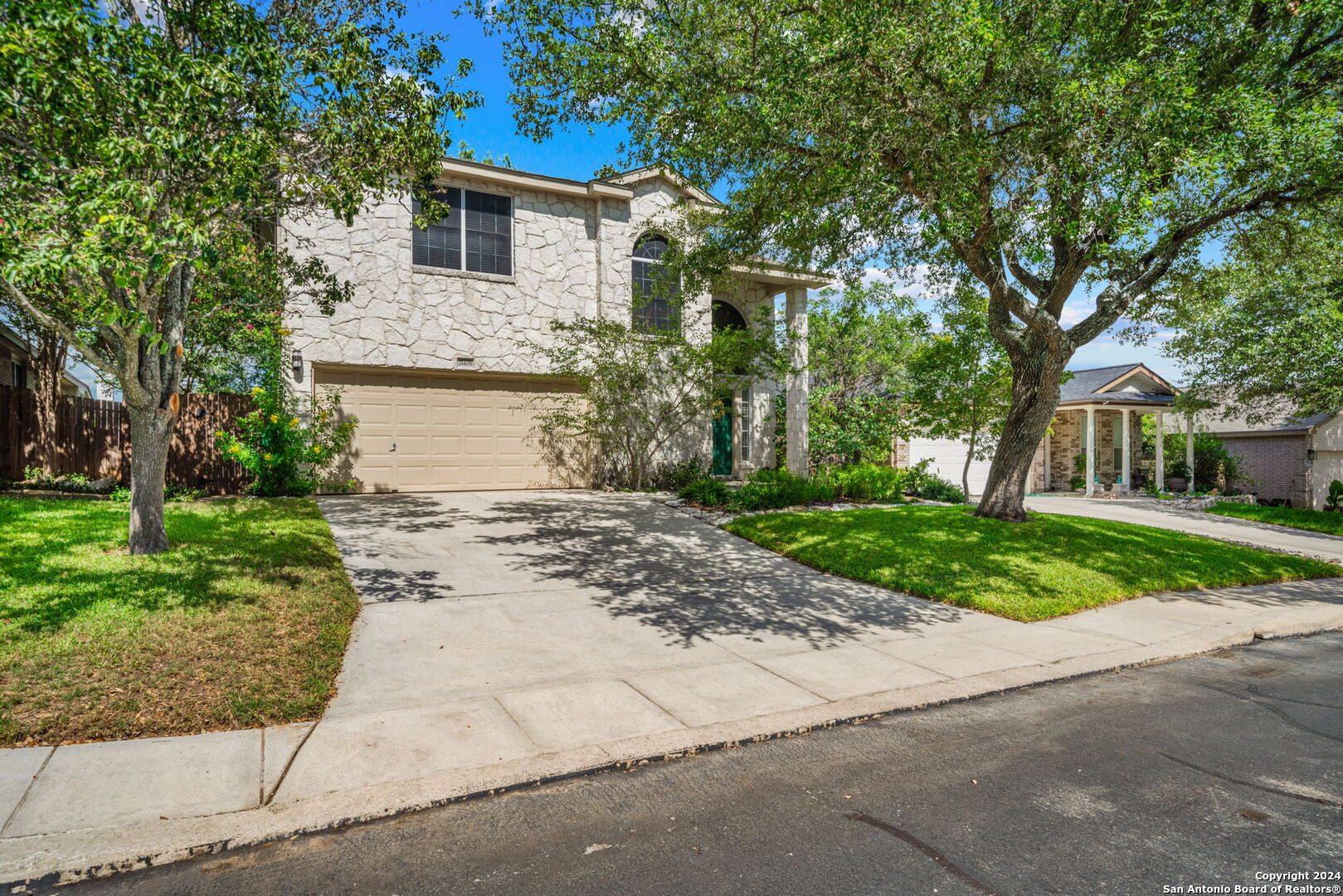 21406 ENCINO LOOKOUT