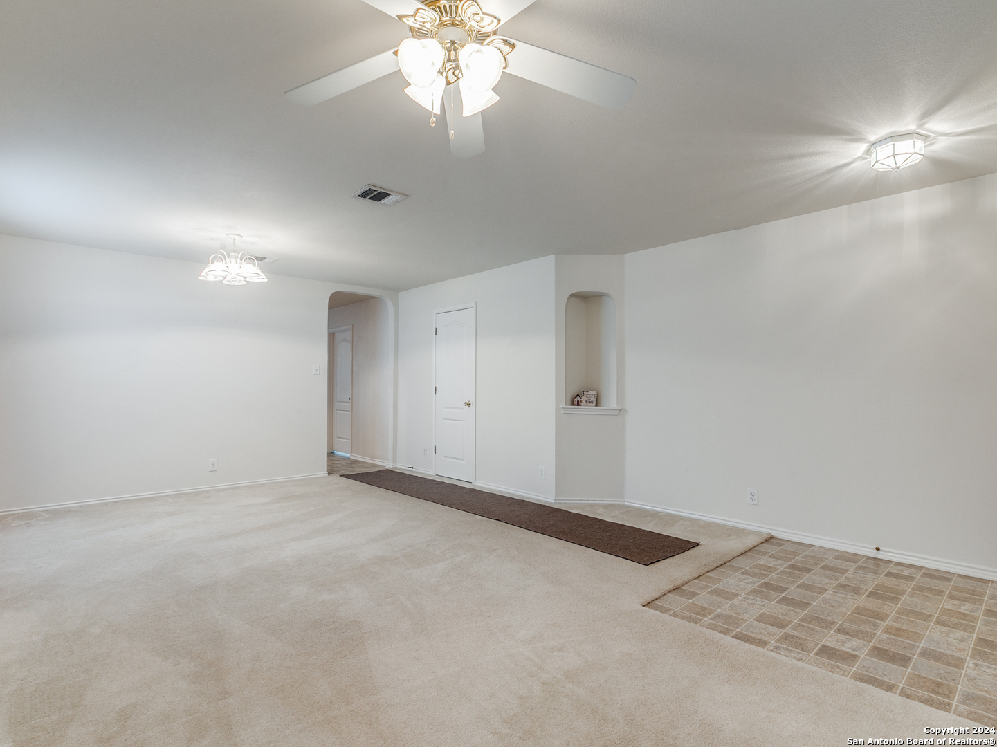 9950 Sandlet Trl