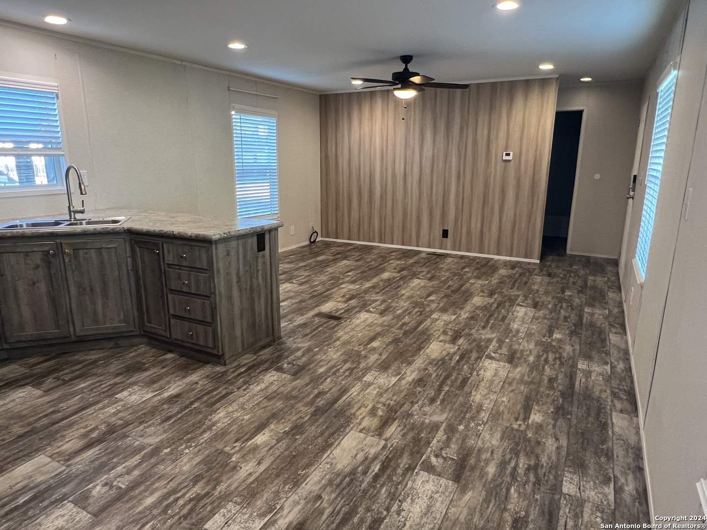 512 Sand Burr Lane