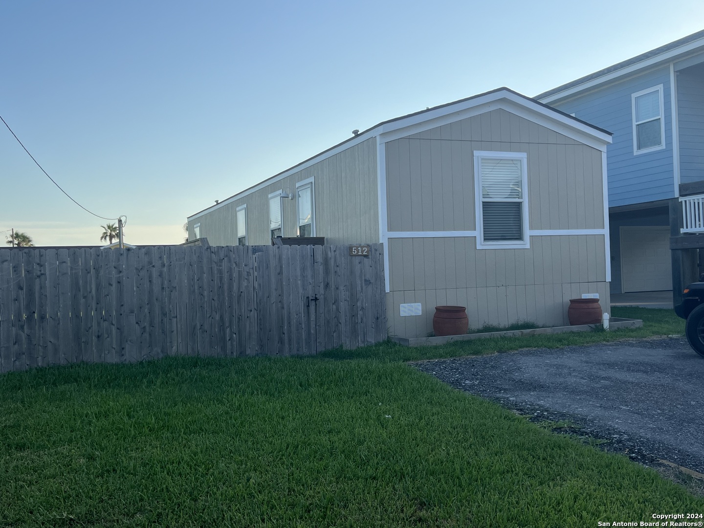 512 Sand Burr Lane