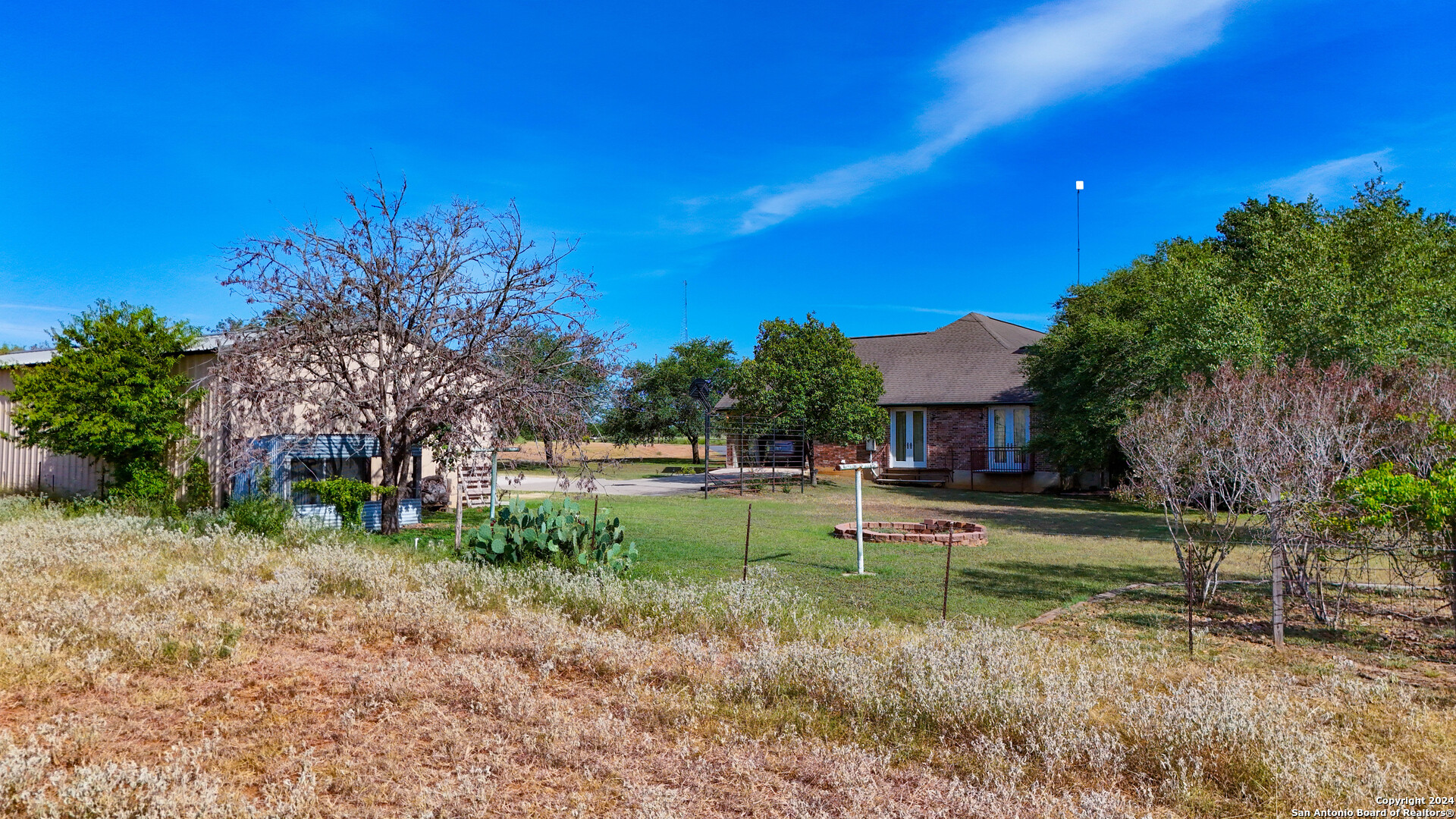 301 COUNTY ROAD 221