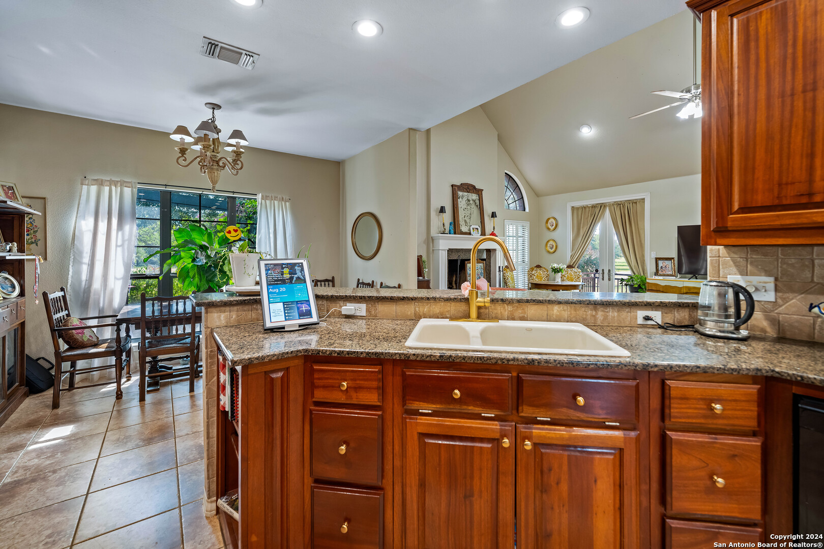301 COUNTY ROAD 221