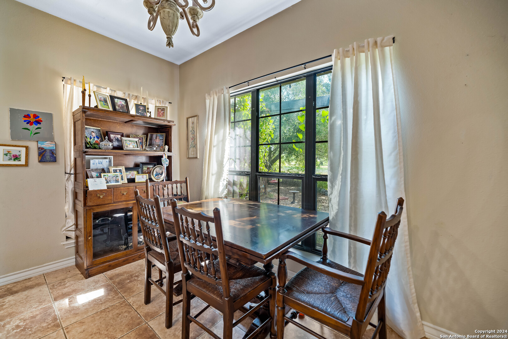 301 COUNTY ROAD 221