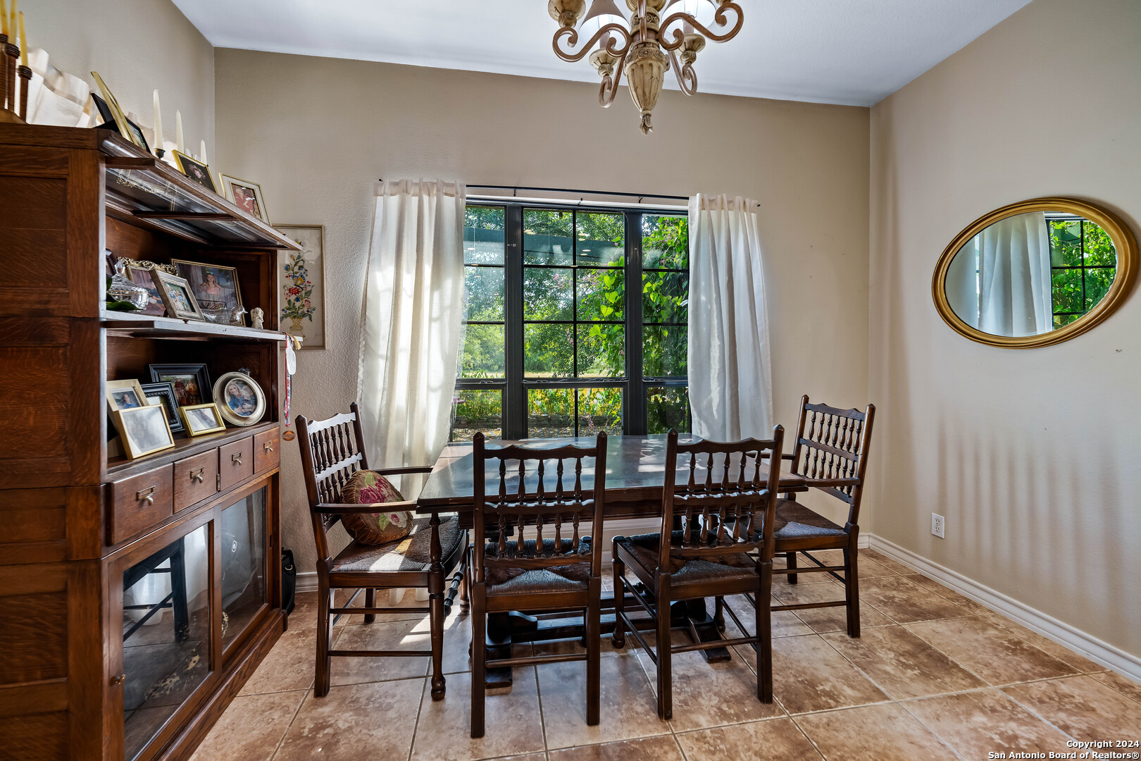 301 COUNTY ROAD 221