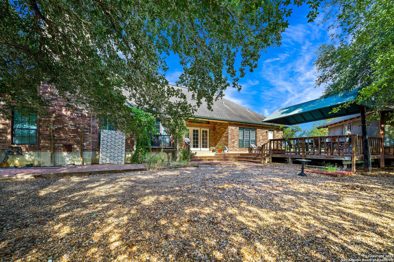 301 COUNTY ROAD 221