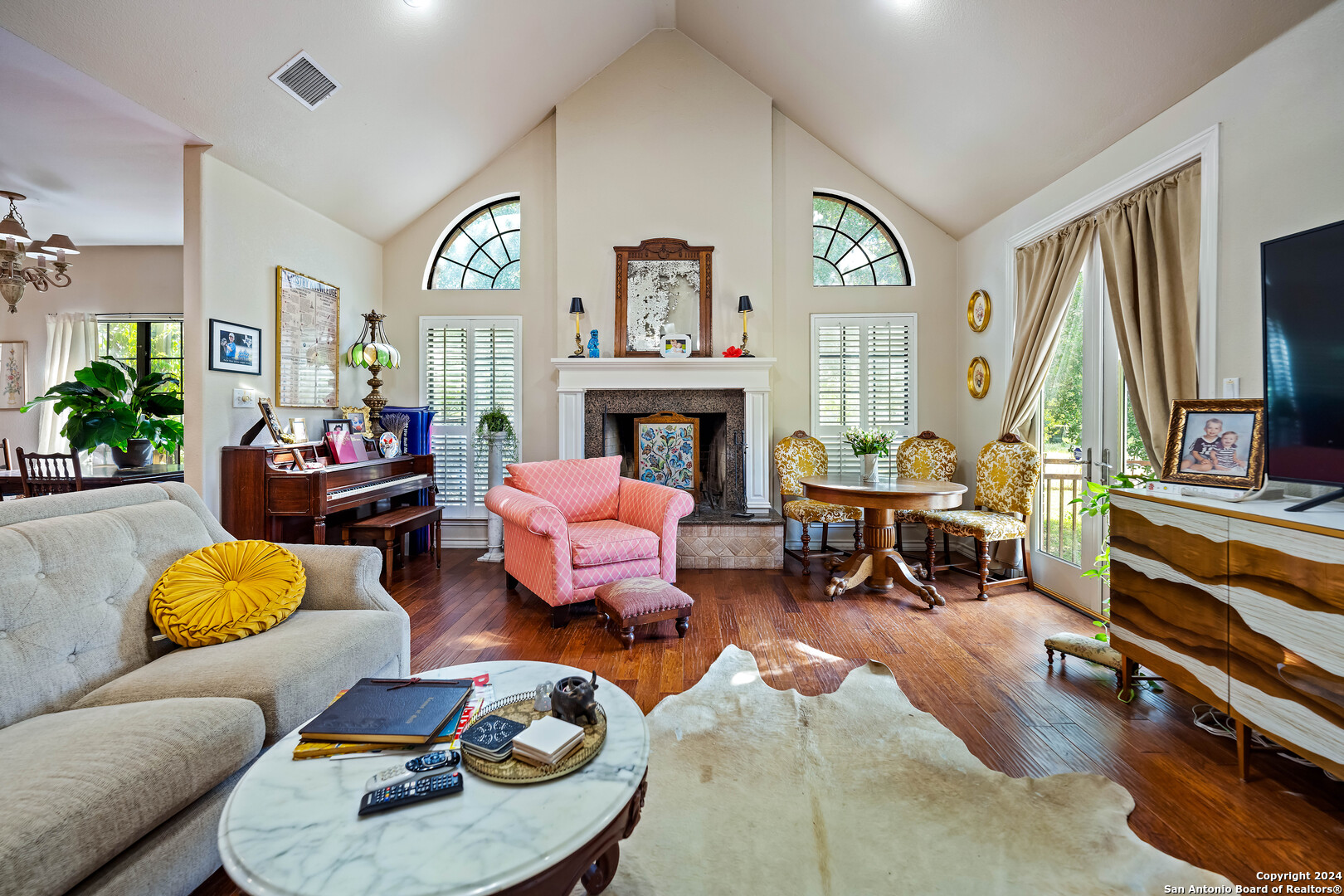 301 COUNTY ROAD 221