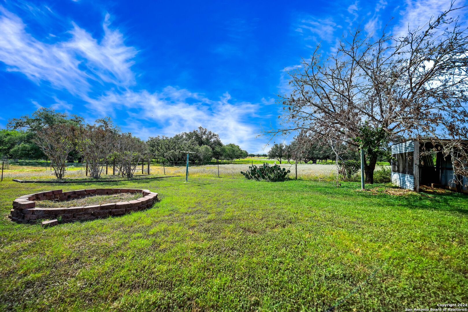 301 COUNTY ROAD 221