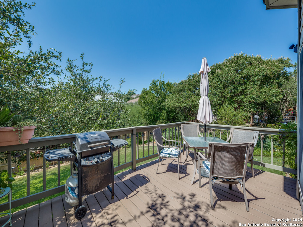 21027 LA PENA DR