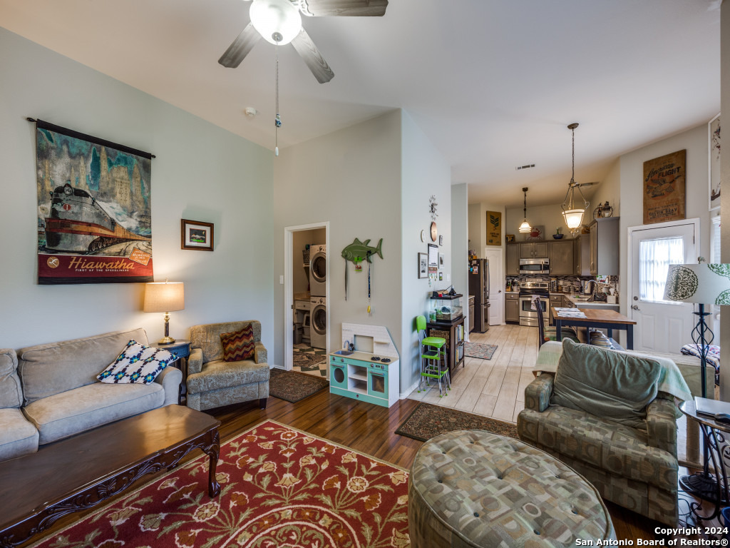 21027 LA PENA DR