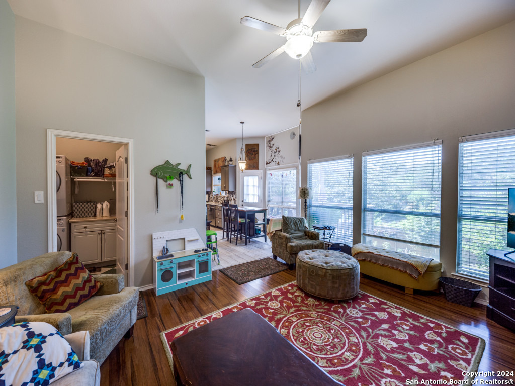 21027 LA PENA DR