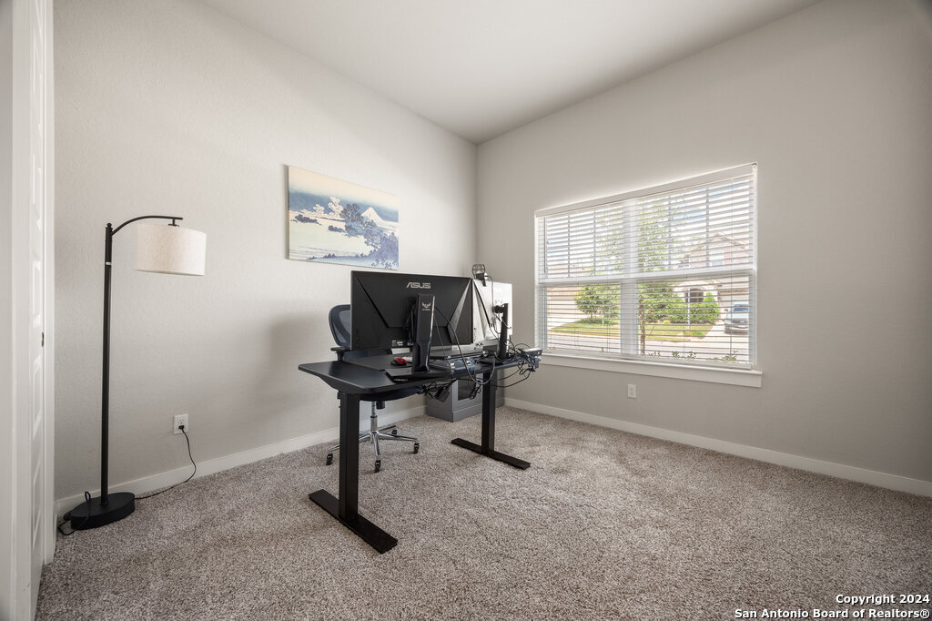 2223 QUINCE AVE