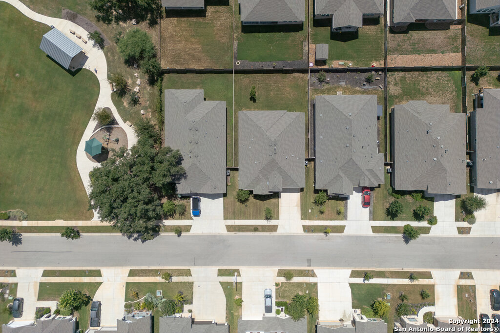 2223 QUINCE AVE