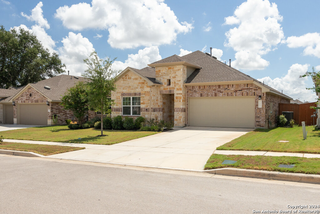 2223 QUINCE AVE