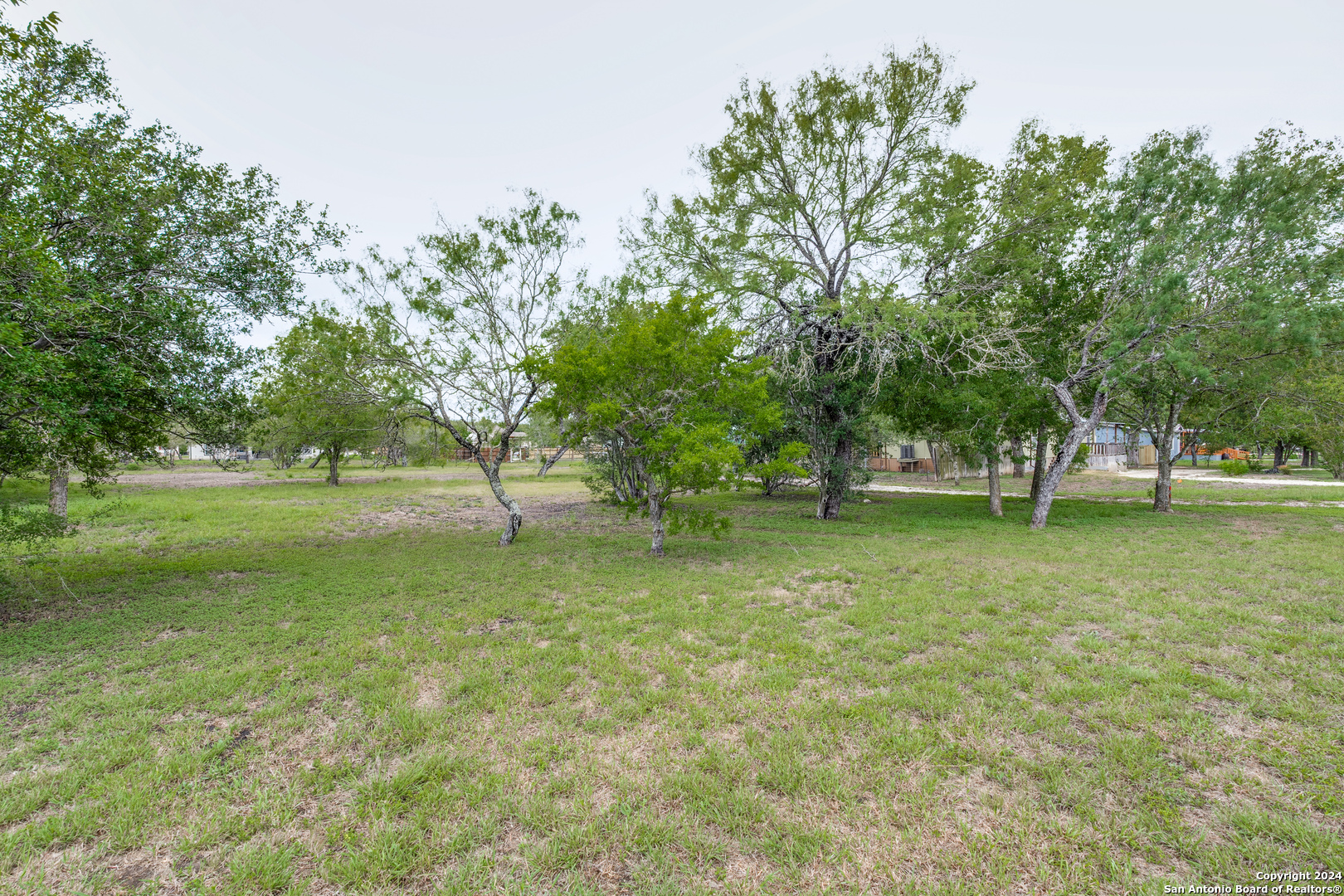 515 COUNTY ROAD 3821