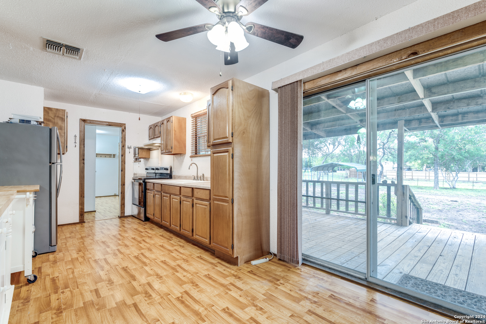 515 COUNTY ROAD 3821