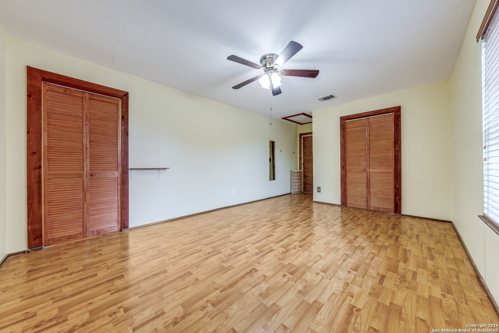 515 COUNTY ROAD 3821