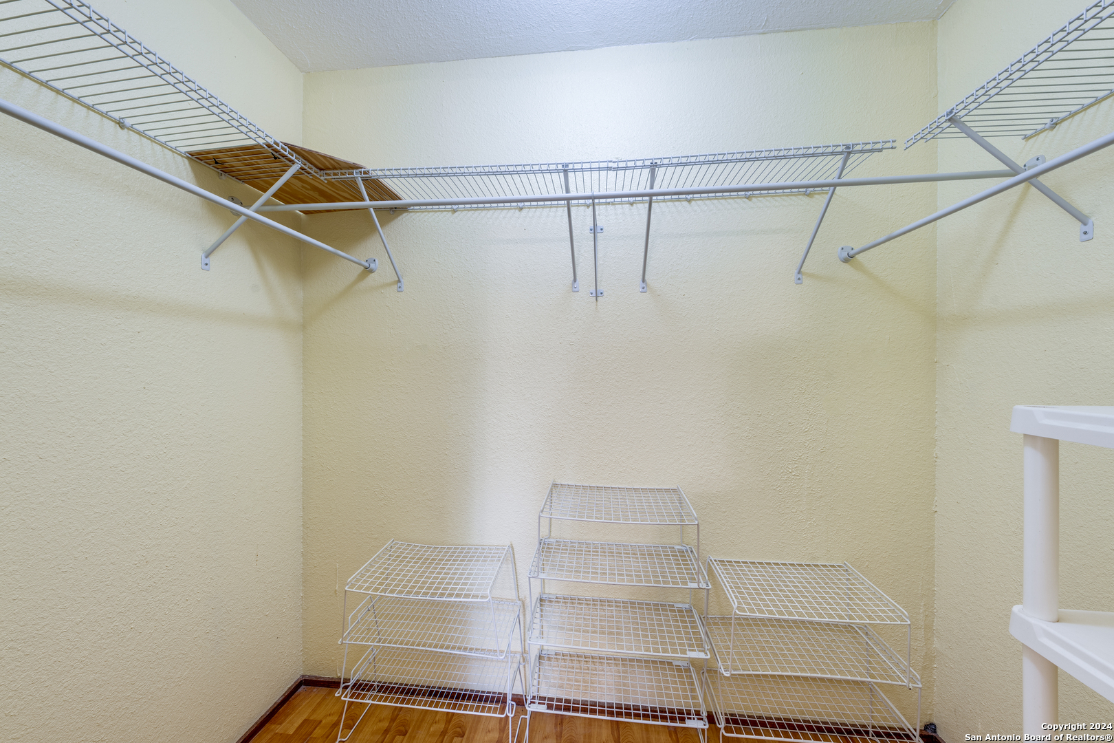 515 COUNTY ROAD 3821