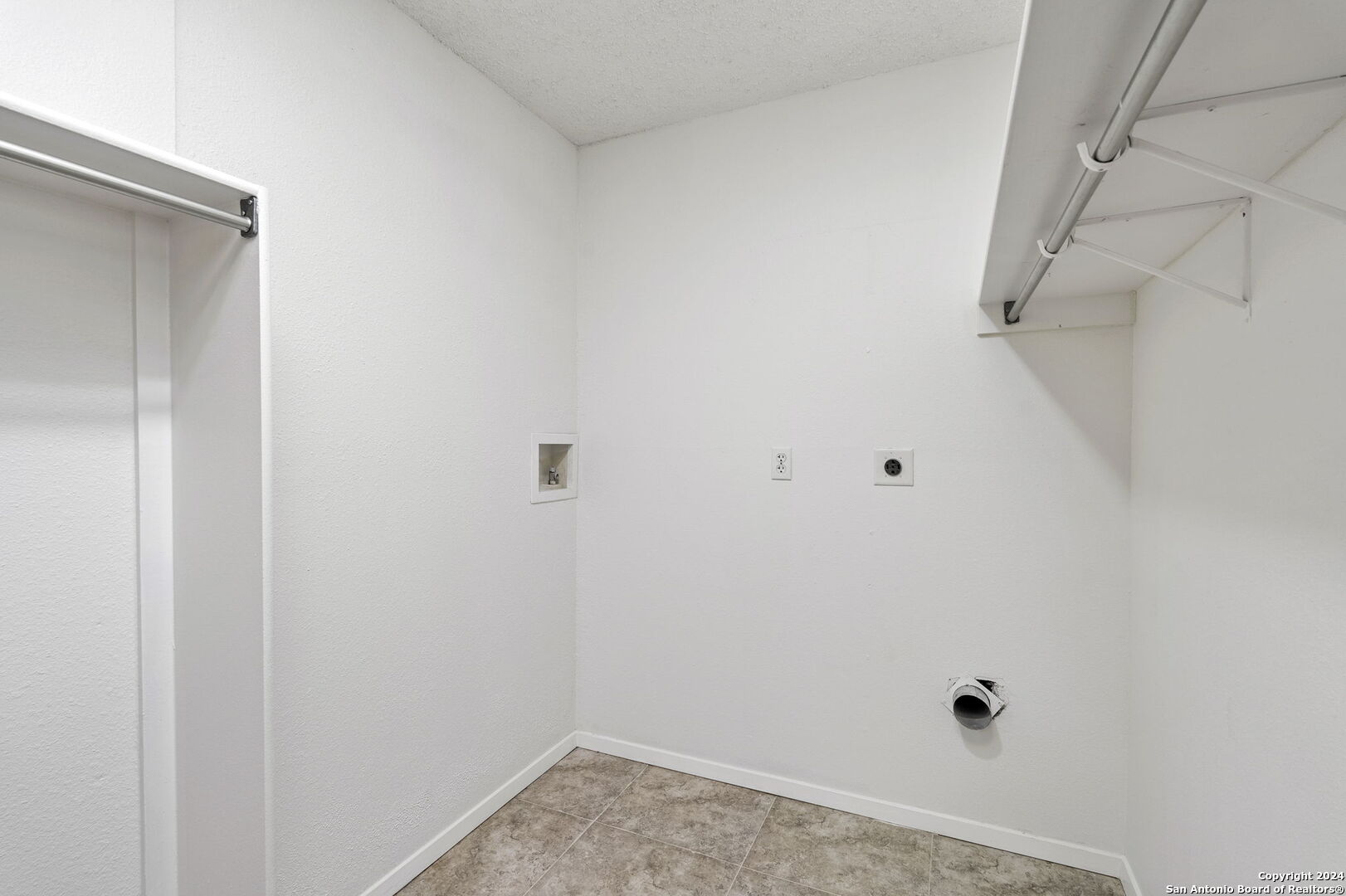 10207 ARBOR BLUFF