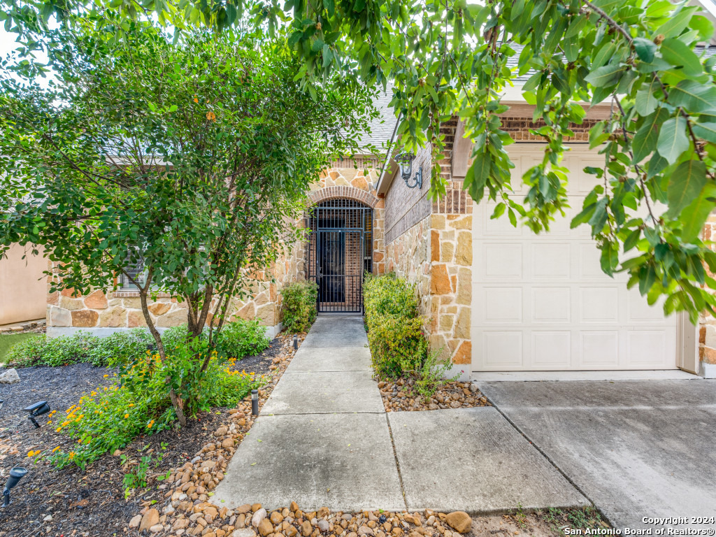 2523 TUSCAN OAKS