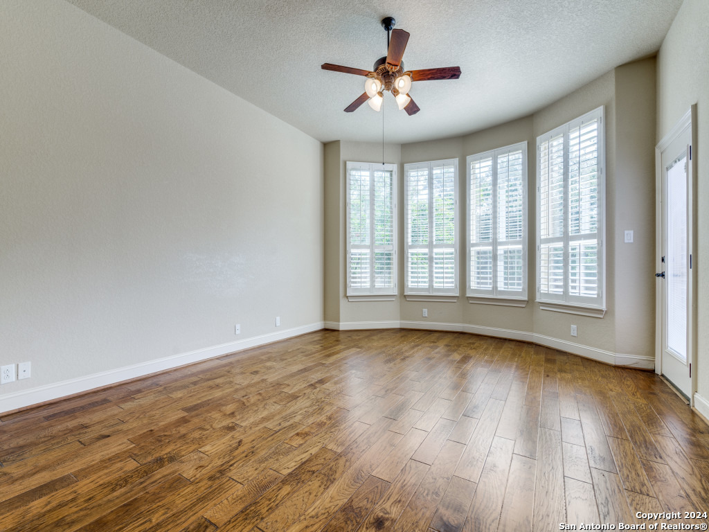2523 TUSCAN OAKS