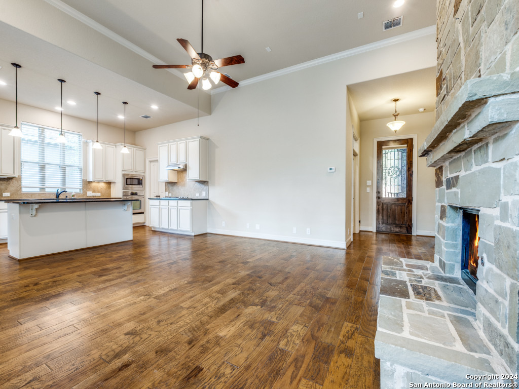 2523 TUSCAN OAKS