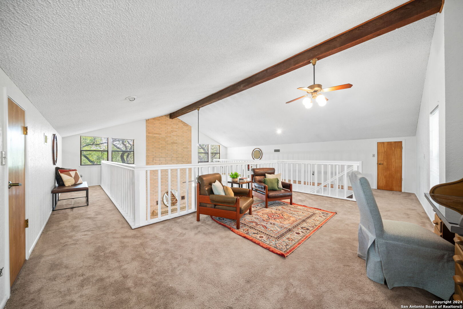 8136 RIDGE NORTH DR
