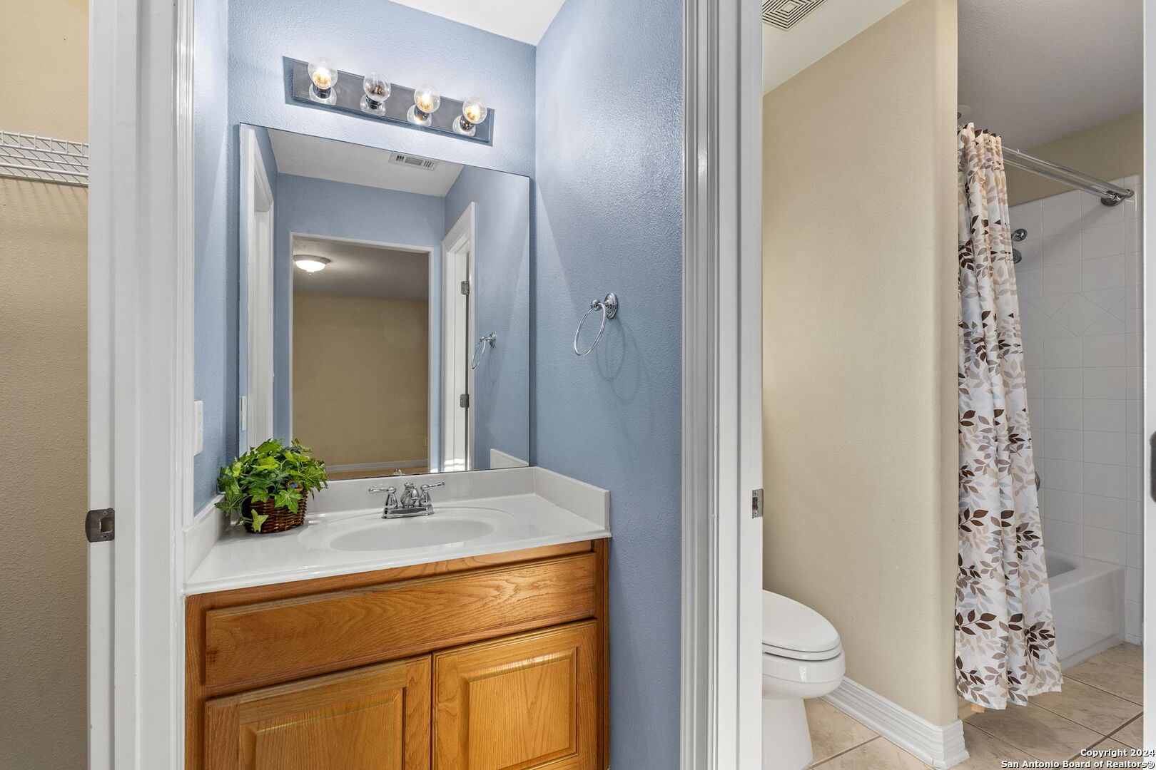 18730 MILLHOLLOW
