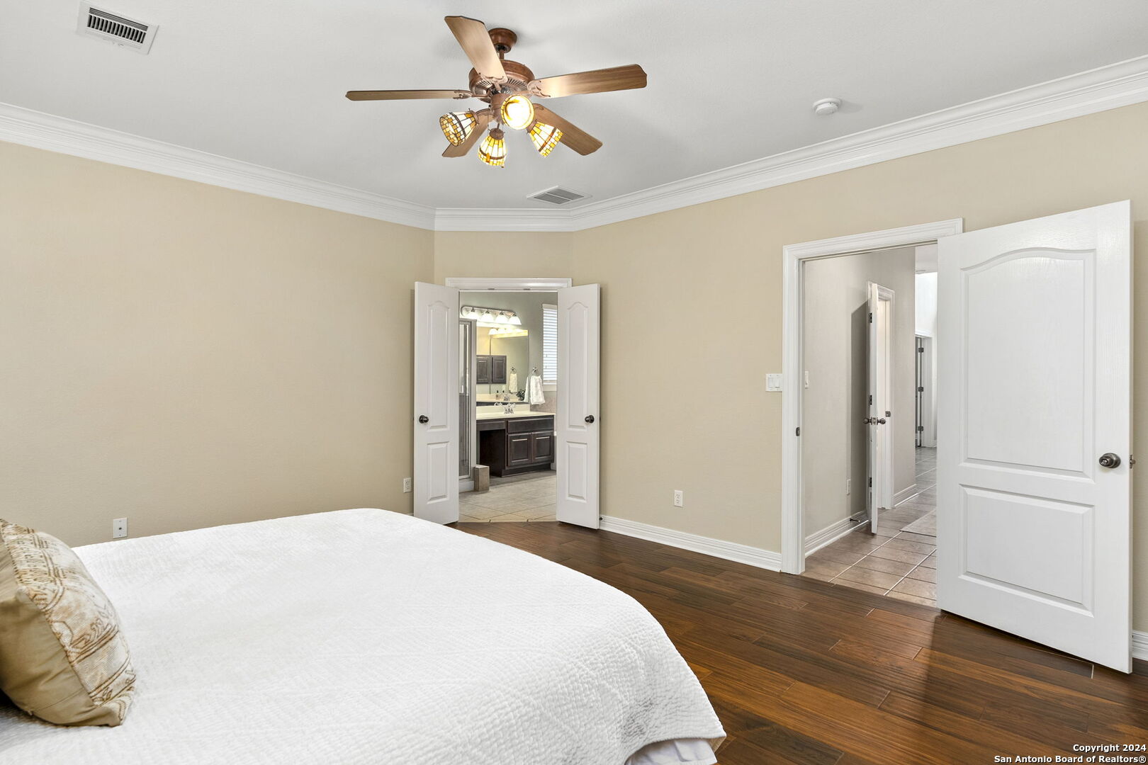 18730 MILLHOLLOW
