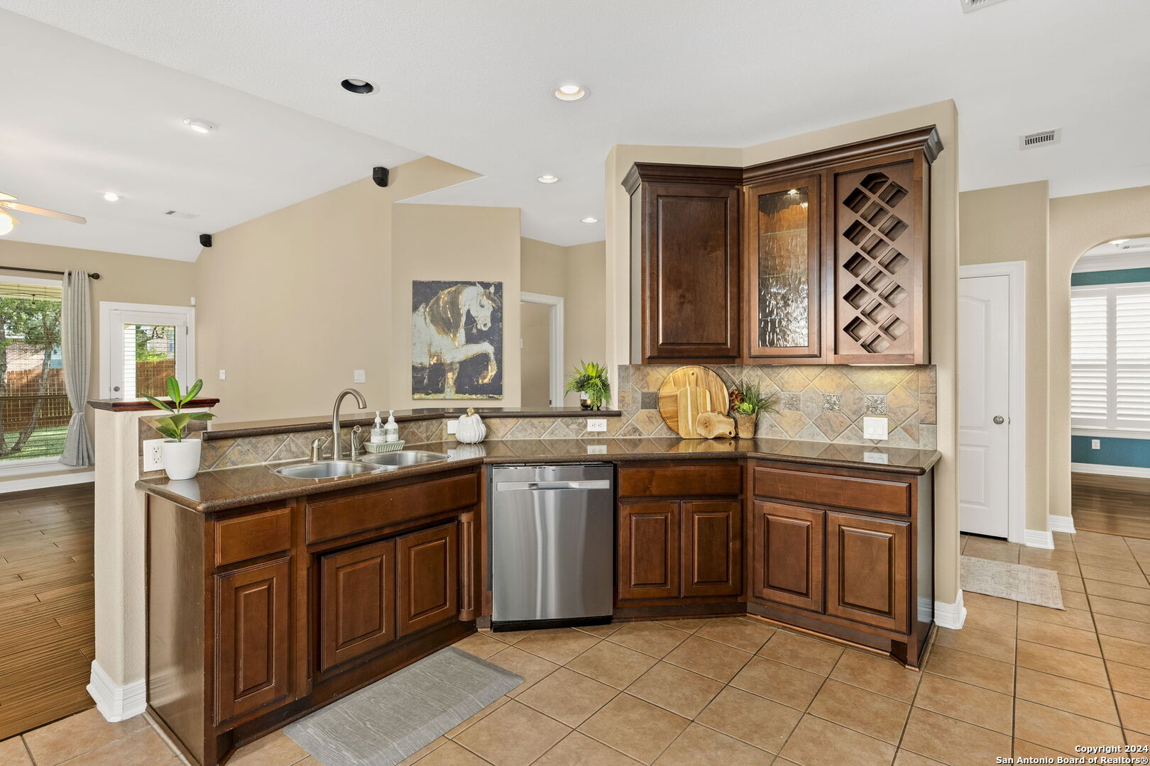 18730 MILLHOLLOW
