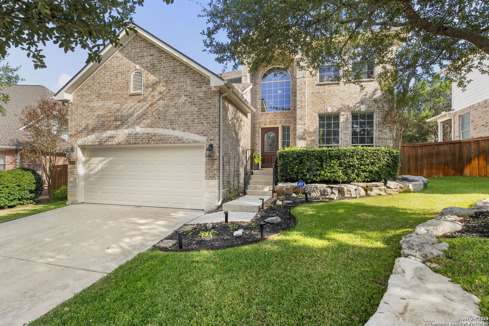 18730 MILLHOLLOW