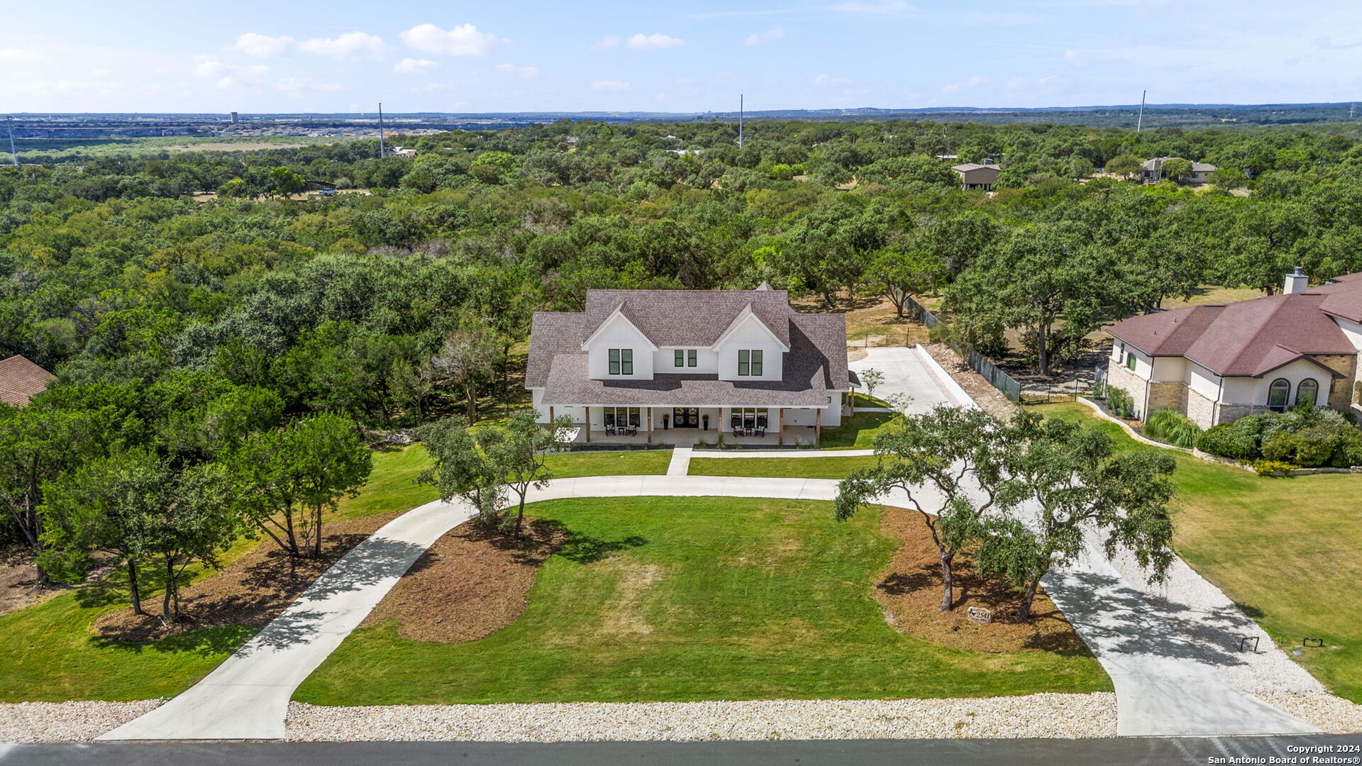 2541 OTTER WAY