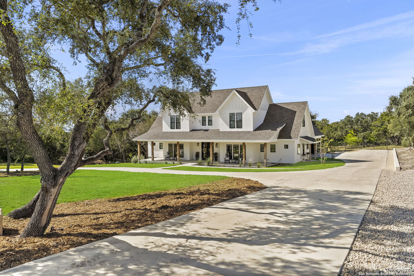 2541 OTTER WAY
