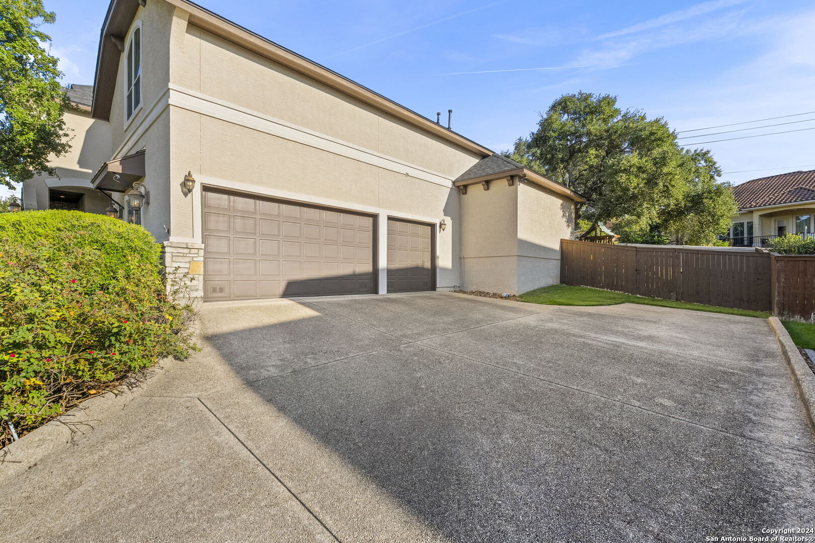 526 CANYON RISE