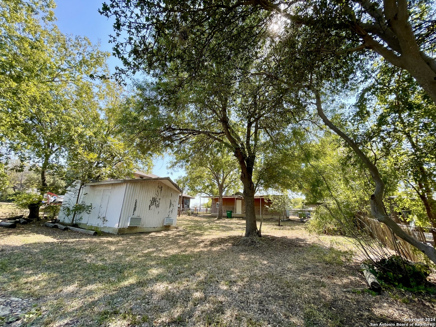 5227 FARR DR
