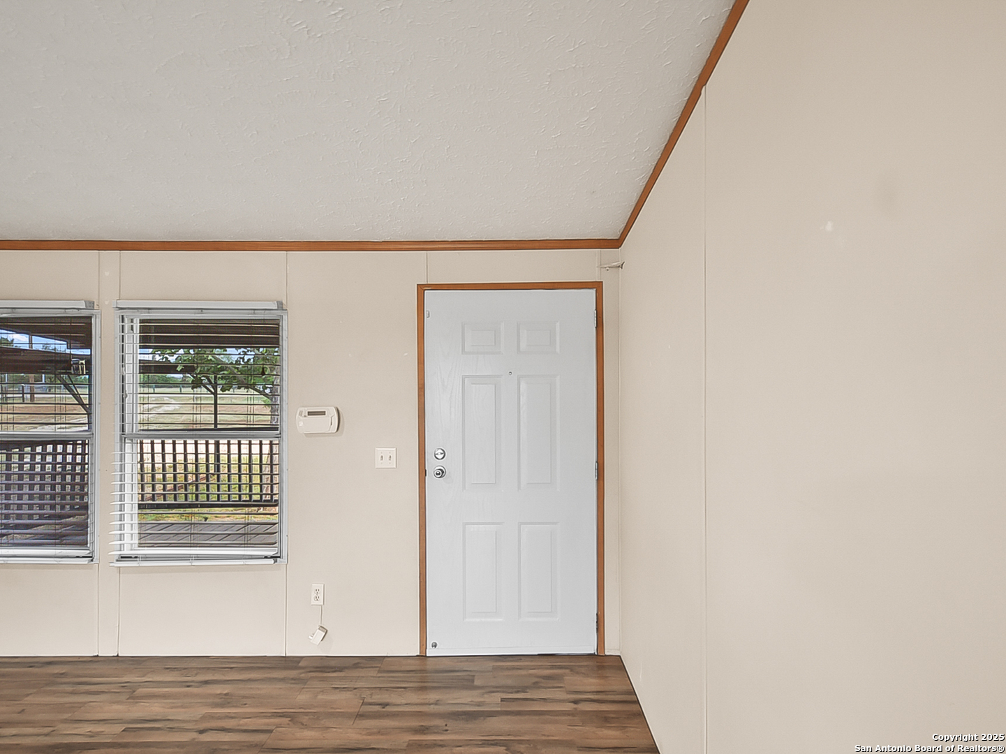 220 NORTHFIELD DR